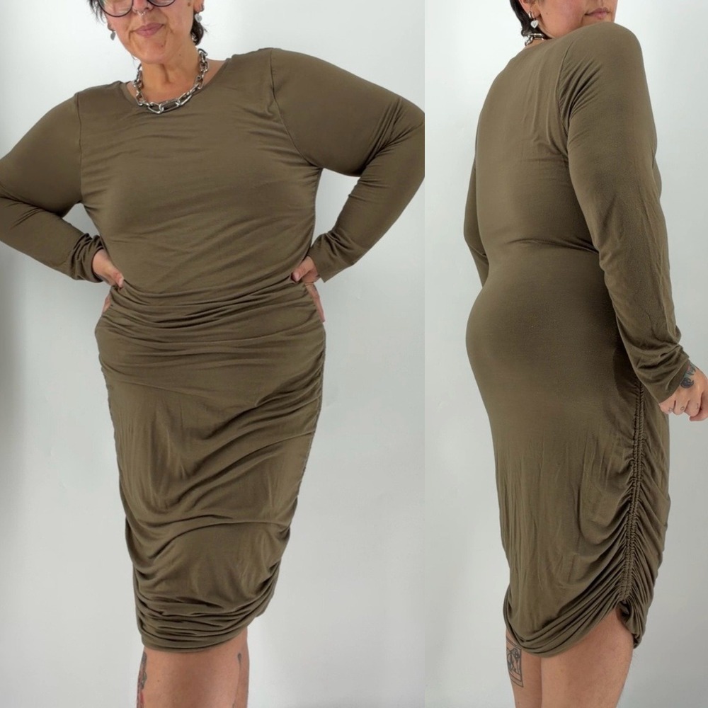 Good American Olive green ruched long sleeve midi dress size 7 XXL plus size